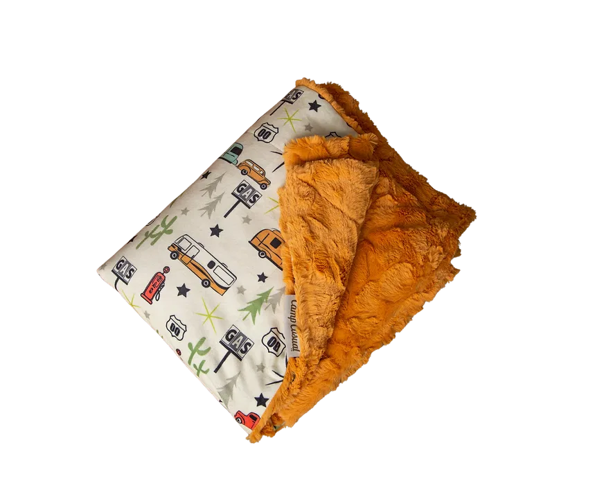 CC-005RT – CAMP CASUAL Picnic Blanket, 50 Inch x 60 Inch Road Trip Polyester Machine Washable With Plastic Carrier